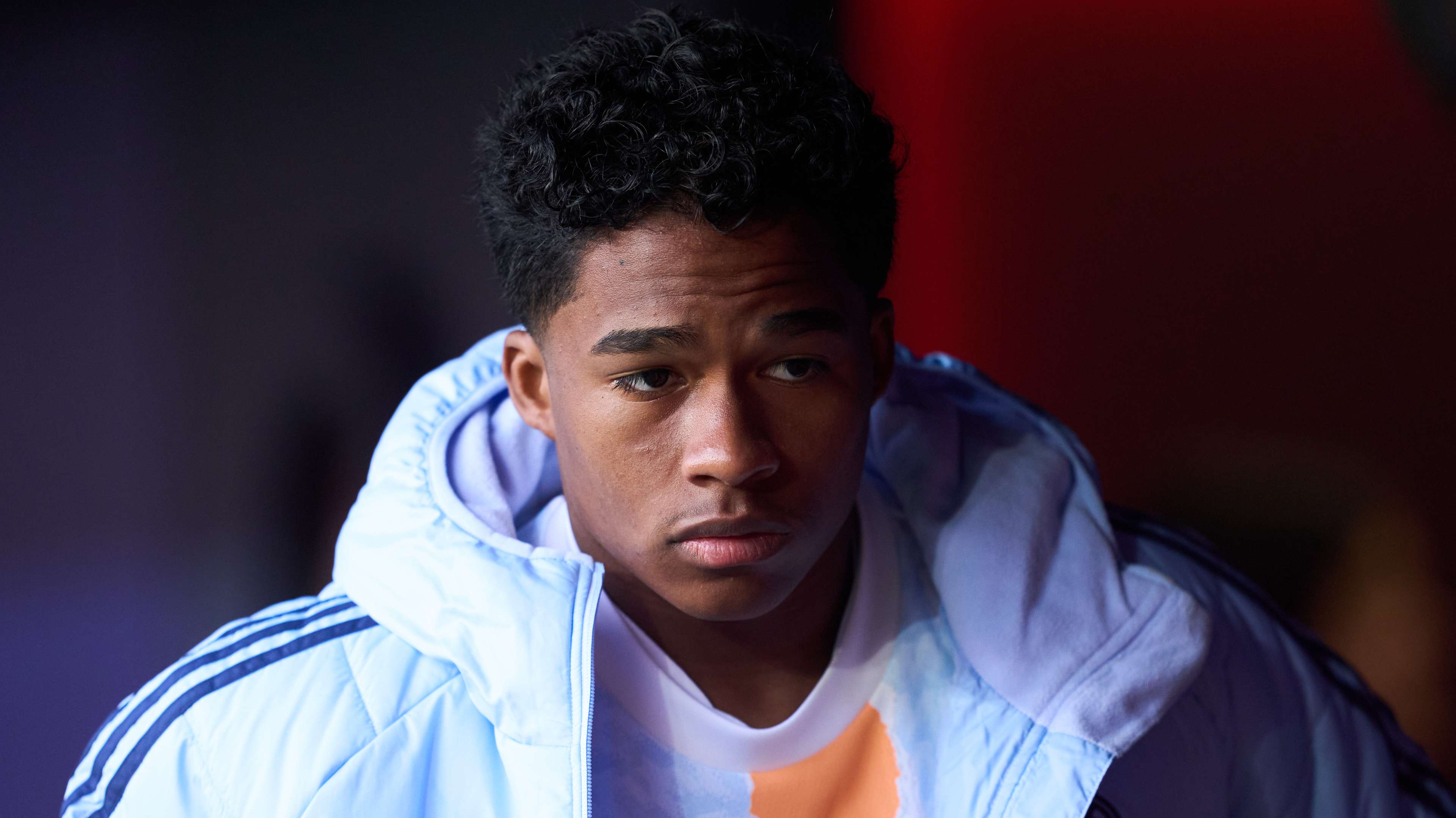 不仅仅停留 不仅仅停留